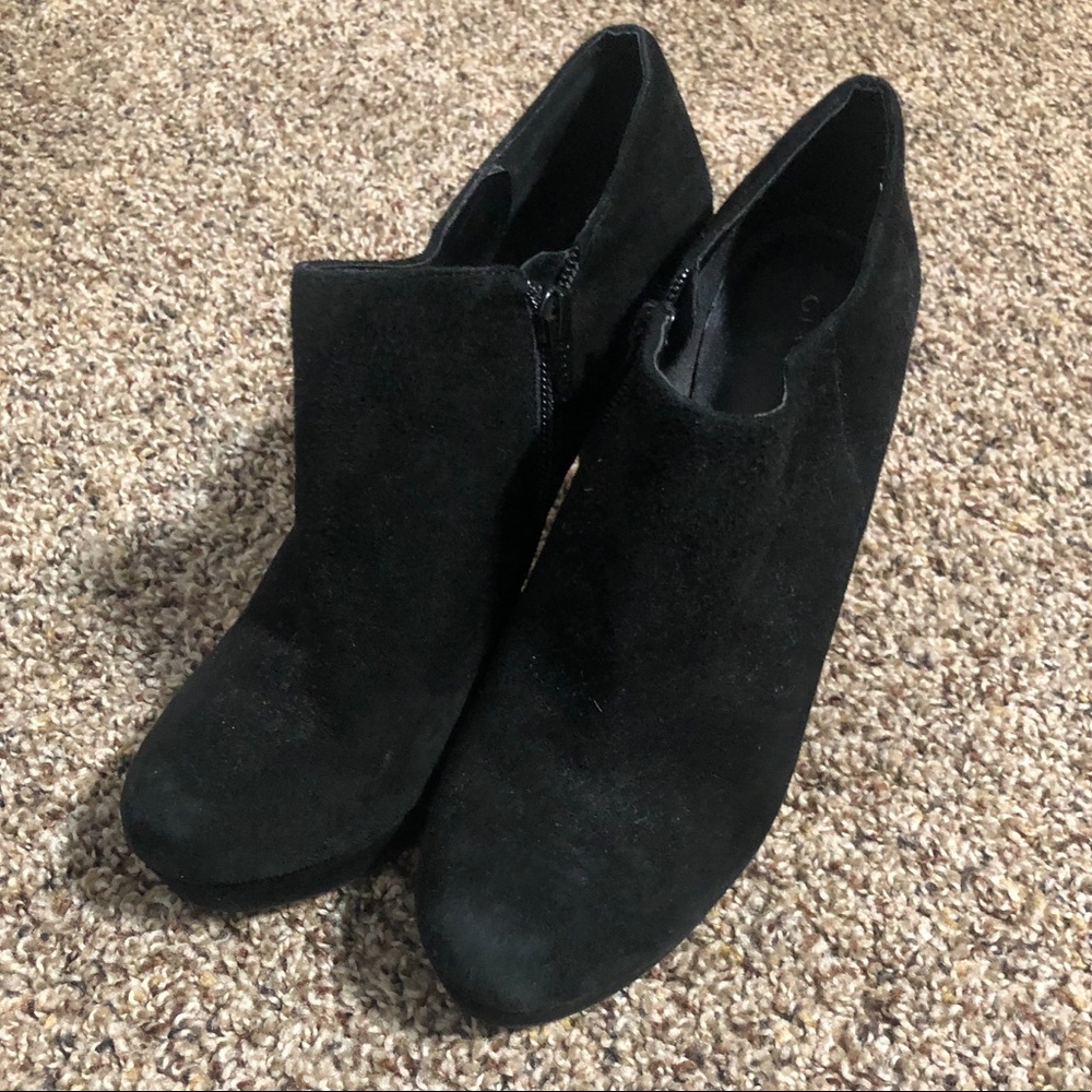 Black Gianni Bini Heels